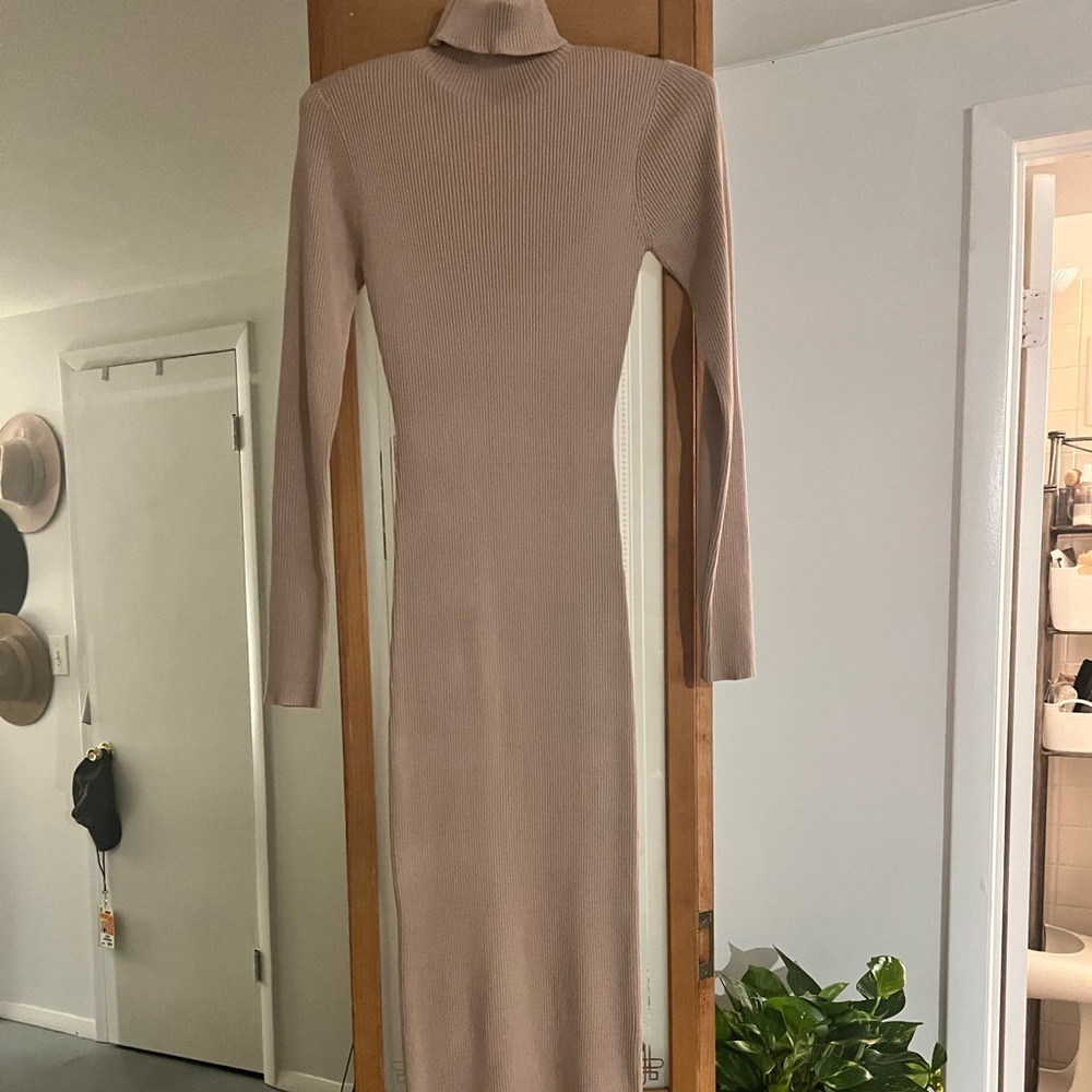 Maxi turtle neck sweater dress